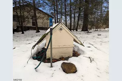 28 Deer Trail Lake Rd, Hardyston Township, NJ 07460 - Photo 5