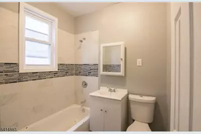 127 Brookwood St #2, East Orange, NJ 07018 - Photo 5
