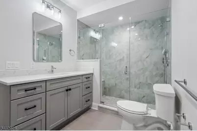 4 Plymouth Dr, Livingston, NJ 07039 - Photo 27