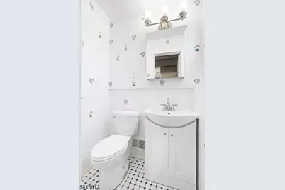 11 Terrace Ave, West Orange Township, NJ 07052 - Photo 15