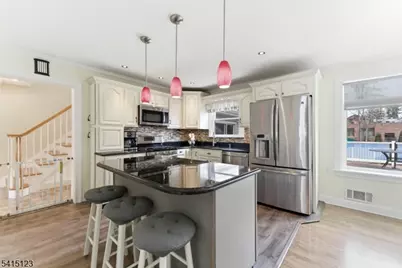 60 Belleview Ave, Butler, NJ 07405 - Photo 11