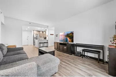 1 Carriage City Plz #1614, Rahway, NJ 07065 - Photo 5