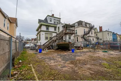 70 N Essex Ave, Orange, NJ 07050 - Photo 21