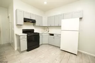 14-16 Hazel Pl, Newark, NJ 07108 - Photo 3