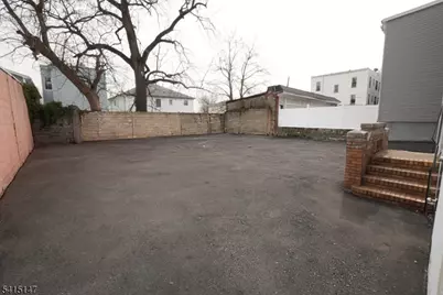 14-16 Hazel Pl, Newark, NJ 07108 - Photo 7