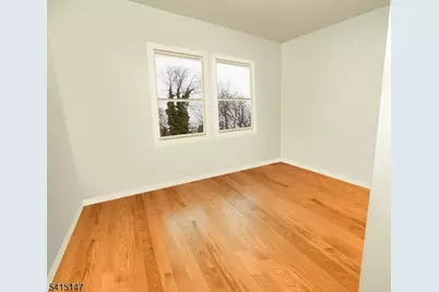 14-16 Hazel Pl, Newark, NJ 07108 - Photo 5