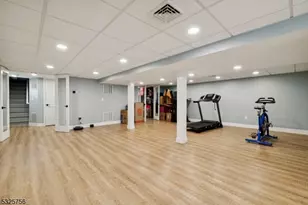 102 Jamestown Rd, Montgomery Township, NJ 08502 - Photo 21