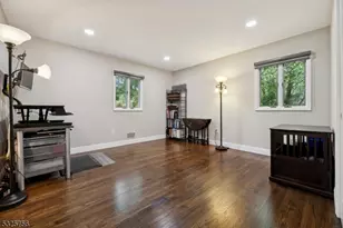 102 Jamestown Rd, Montgomery Township, NJ 08502 - Photo 17