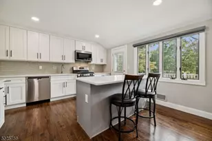 102 Jamestown Rd, Montgomery Township, NJ 08502 - Photo 7