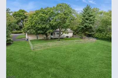 102 Jamestown Rd, Montgomery Township, NJ 08502 - Photo 33