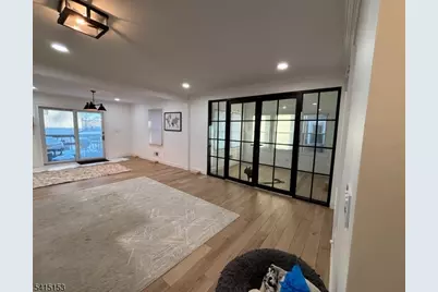 287 Gifford Pl, Teaneck Township, NJ 07666 - Photo 3