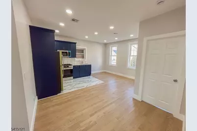 424 Walnut St #2, Newark, NJ 07105 - Photo 5