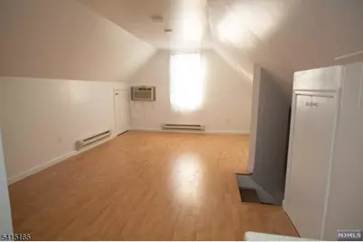 35 East Pl #2, Lodi, NJ 07644 - Photo 7