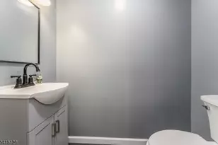 52 Lewis St, Phillipsburg, NJ 08865 - Photo 11