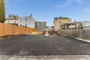 52 Lewis St, Phillipsburg, NJ 08865 - Photo 17