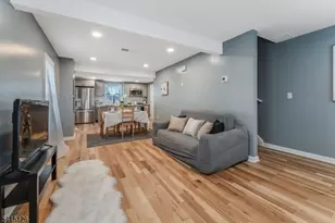 52 Lewis St, Phillipsburg, NJ 08865 - Photo 3