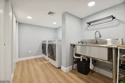 102 Jamestown Rd, Montgomery Township, NJ 08502 - Photo 25