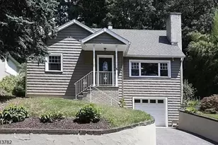 15 High Mountain Rd, Oakland, NJ 07436 - Photo 1