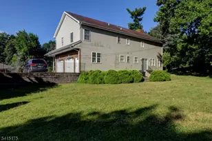 177 Austin Rd, Orange, NJ 07050 - Photo 3