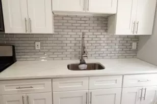 154 Bowers St, Jersey City, NJ 07307 - Photo 11