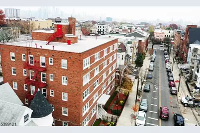 154 Bowers St #2D, Jersey City, NJ 07307 - Photo 3