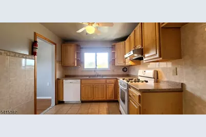 12 Van Buren Ave, Metuchen, NJ 08840 - Photo 3