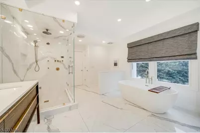 70 Samson Ave, Madison, NJ 07940 - Photo 17