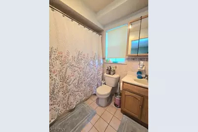 240 Sherman Ave, Newark, NJ 07114 - Photo 11