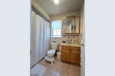 240 Sherman Ave, Newark, NJ 07114 - Photo 23