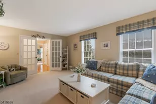 13 Grandview Cir, Raritan Township, NJ 08822 - Photo 7