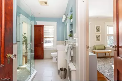 166 Montclair Ave, Montclair, NJ 07042 - Photo 27