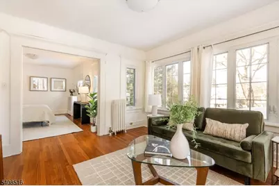 166 Montclair Ave, Montclair, NJ 07042 - Photo 21