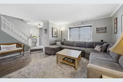 41 Purple Martin Dr, Allamuchy Township, NJ 07840 - Photo 5