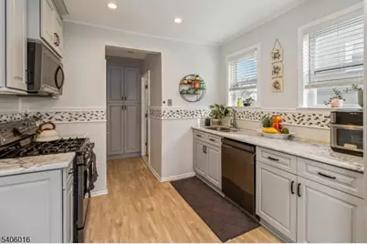 12 Winding Way, West Orange Township, NJ 07052 - Photo 11