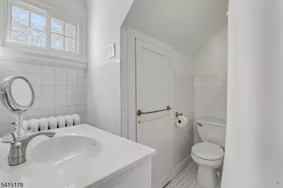 51 Afterglow Ave, Verona, NJ 07044 - Photo 29