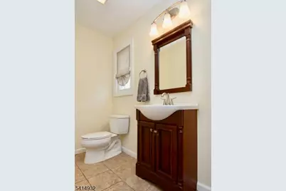 36 Harrison St, Nutley, NJ 07110 - Photo 7