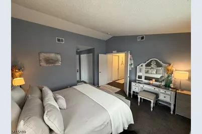 137 Drake Ln, Roxbury Township, NJ 07852 - Photo 21