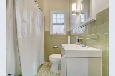 2047 Gless Ave, Union Township, NJ 07083 - Photo 11