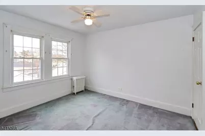 1044 Grandview Ave, Union Township, NJ 07083 - Photo 17