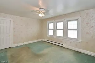 1044 Grandview Ave, Union Township, NJ 07083 - Photo 15