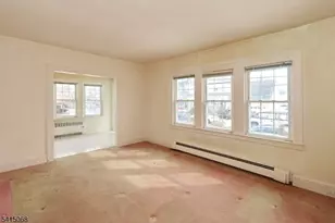 1044 Grandview Ave, Union Township, NJ 07083 - Photo 5