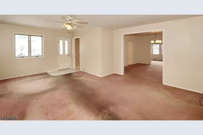 1044 Grandview Ave, Union Township, NJ 07083 - Photo 13