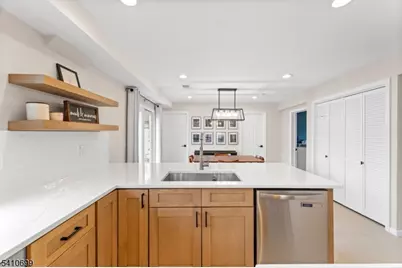 122 Greenbrook Rd, Green Brook Township, NJ 08812 - Photo 17