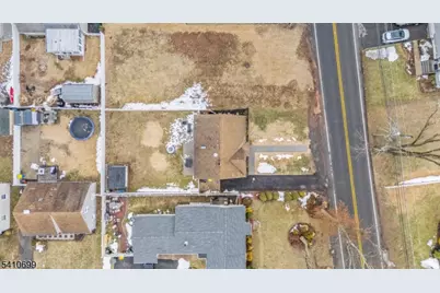 122 Greenbrook Rd, Green Brook Township, NJ 08812 - Photo 45