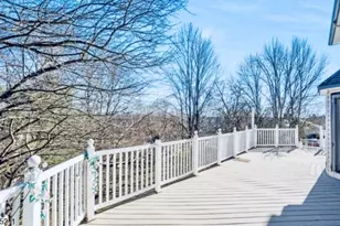 10 Mountain View Dr, Wantage, NJ 07461 - Photo 5