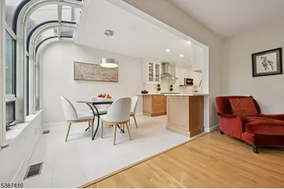 8 Sherwood Dr, Mountain Lakes, NJ 07046 - Photo 15