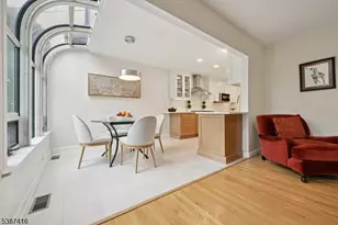 8 Sherwood Dr, Mountain Lakes, NJ 07046 - Photo 15