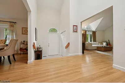 8 Sherwood Dr, Mountain Lakes, NJ 07046 - Photo 23