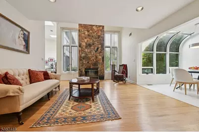 8 Sherwood Dr, Mountain Lakes, NJ 07046 - Photo 19