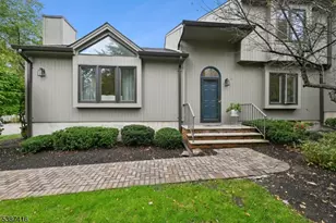 8 Sherwood Dr, Mountain Lakes, NJ 07046 - Photo 1